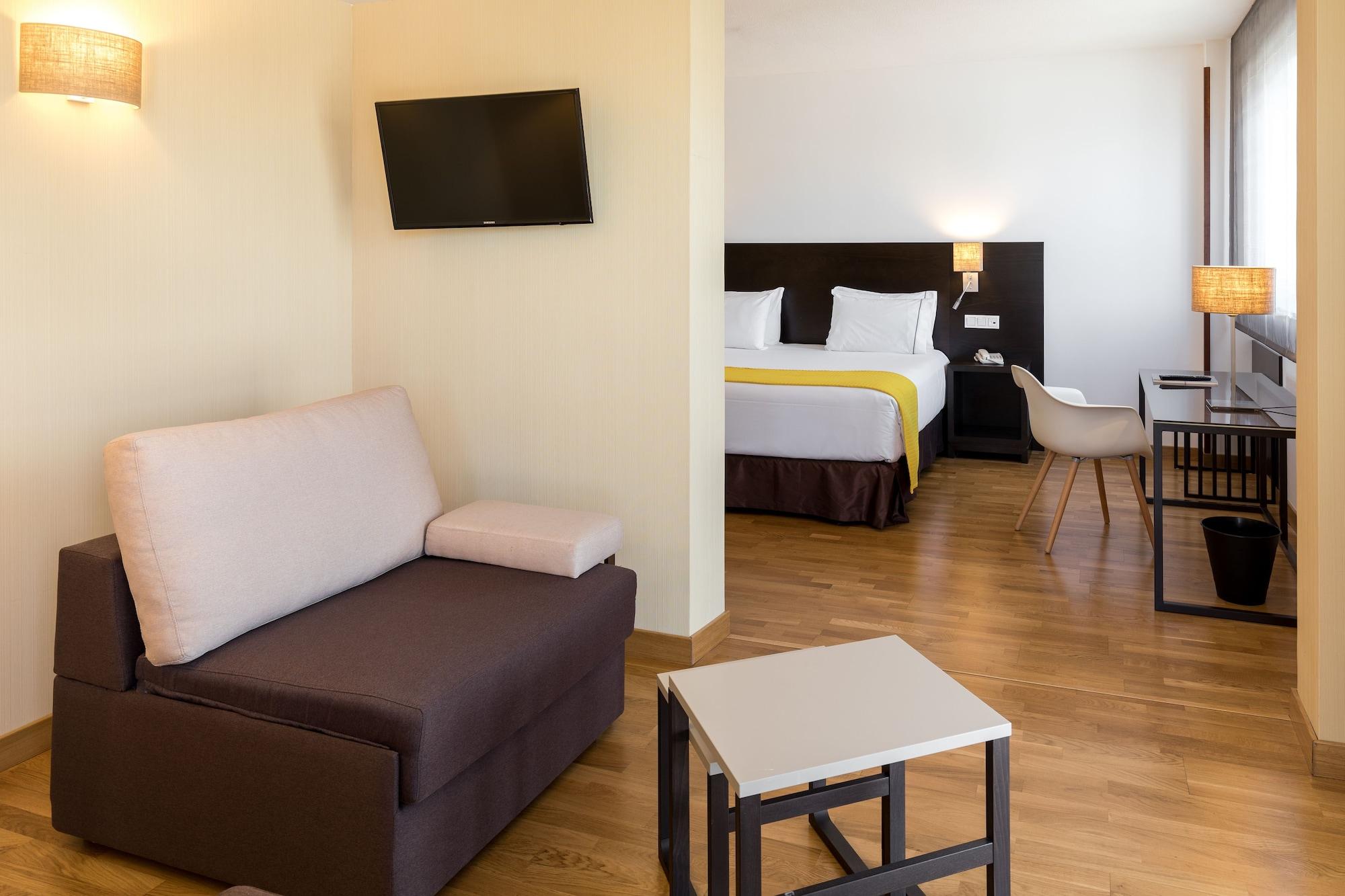 Rafaelhoteles Atocha Мадрид Екстериор снимка