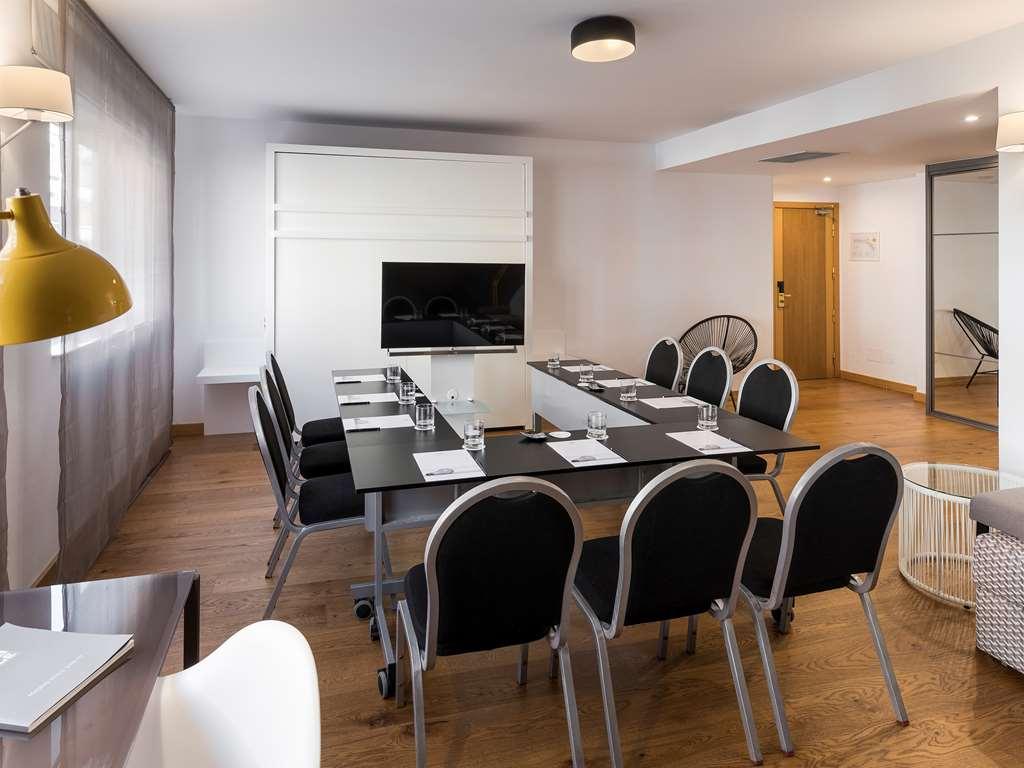 Rafaelhoteles Atocha Мадрид Съоръжения снимка