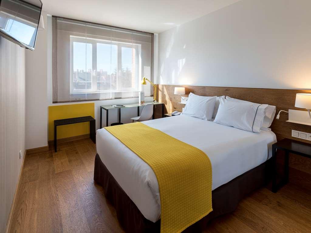 Rafaelhoteles Atocha Мадрид Стая снимка