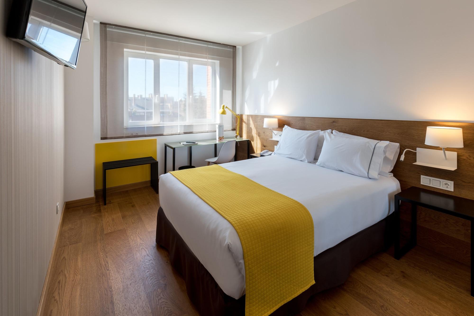 Rafaelhoteles Atocha Мадрид Екстериор снимка