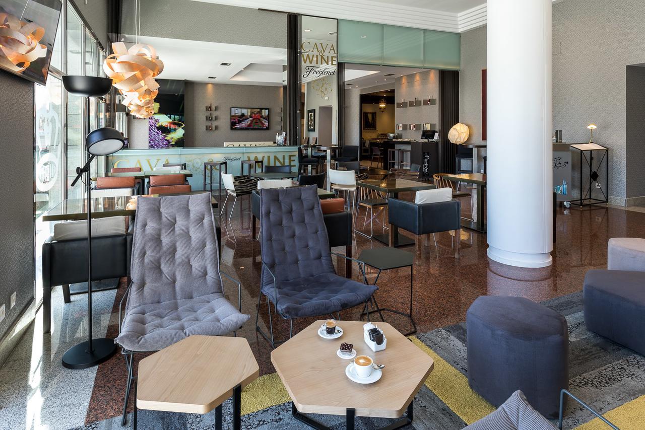 Rafaelhoteles Atocha Мадрид Ресторант снимка